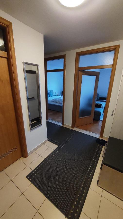 Med Man Apartmani Славонски-Брод Экстерьер фото